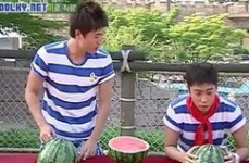 修手机小姐姐文案抖音,巧手修复，温暖相伴